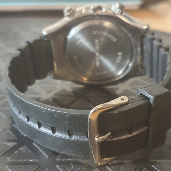 Royal Copenhagen Silver/White Diver Style Men's Watch - Picture 2 of 3